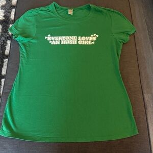 Kavio Green 'Everyone Loves An Irish Girl' Short Sleeve Graphic Tee